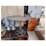 Cast iron bird feeder