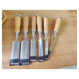 Wood chisels