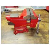 Small vice