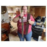 Heavy sword  w sheath