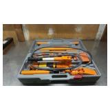 Central Hydraulics 4 Ton Portable Puller Kit