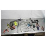 Mixed Hand Tools & Craftsman Wrench Lot