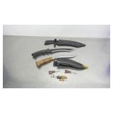 Assorted Fixed Blade Knives & Sheaths