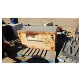 Mi-T-M 2048-OS Jobsite Storage Box