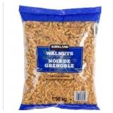 Kirkland Signature Shelled Walnuts, 1.36 Kg