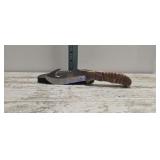 Chipaway knife with gut hook