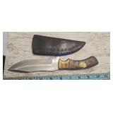 Hunting knife