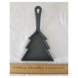Cast Iron Christmas Tree Skillet