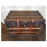 Vintage Trunk 19 x 32 x 21 & 1/2