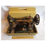Singer Sewing Machine w/ Case