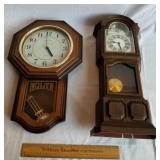 2 Plastic Clocks 1 Lot Battery & Electric