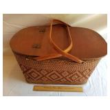 Vintage Picnic Basket 20 & 1/2" L