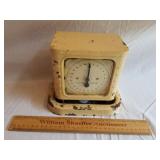 Vintage Hunter Scale 5 & 1/2" H