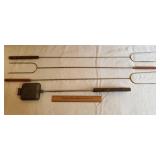 Hot Dog Sticks & Mountain Pie Maker