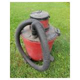 Craftsman Wet/Dry Vac - Top Cracked