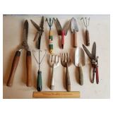 Garden Tools & Trimmers