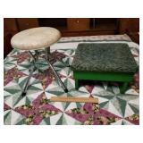 2 Stools 1 Wood 1 Metal