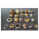 Assorted Rings 1 Lot