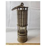 Vintage Wolf Miners Lamp - Cracked Glass