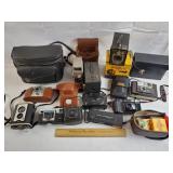 Vintage Cameras - Untested