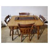 Temple Stuart Dining Table & 4 Chairs