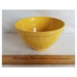 McCoy Pottery 4 & 1/4" H - Crazing