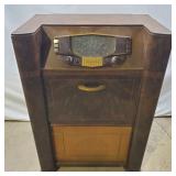 Vintage Zenith Radio 37" H - Untested
