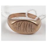 10k Gold Ring 3.9g