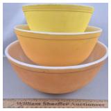 Vintage Pyrex Mixing Bowls