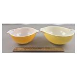 Vintage Pyrex Mixing Bowls