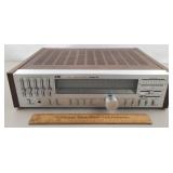 JVC R-S33 Stereo Receiver - Powers On