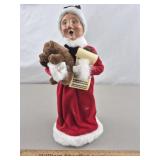 Byers Choice Christmas The Carolers Mrs Claus