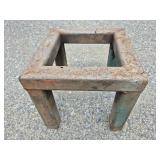 Metal Stand 15 & 1/2 x 15 & 1/2 x 14 & 1/2"