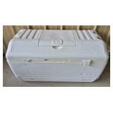 Igloo Cooler 40" L Missing 1 Latch