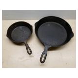 2 Cast Iron Skillets