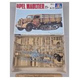 German Half Track Model 1:35 Unbuilt