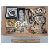 Assorted Jewelry