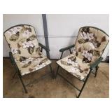 2 Folding Chairs