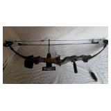 Martin Lynx Compound Bow w/ Arrows & Cover