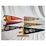 Vintage Pennants 1 Lot
