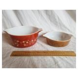 2 Pyrex Dishes