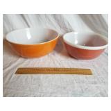 2 Pyrex Bowls