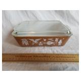 Pyrex Americana Dish w/ Chipped Lid
