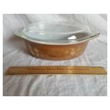 Pyrex Americana Dish w/ Lid