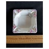 Westmoreland Glass Ashtray Small Chip