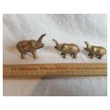 Small Brass Elephants 1 Lot