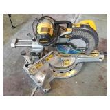 Dewalt 12" Compound Miter Saw