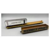 Lot of Two Rolling Stock Freight Cars
