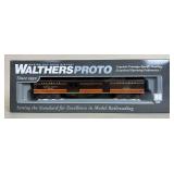 Walthers Proto IC 70' HWT RPO-Baggage Car