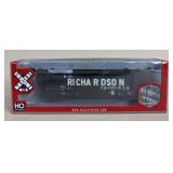 Scale Trains Rivet Counter Thrall Covered Hopper